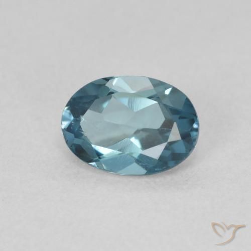 Topacio Azul Londres natural de 1.04 ct, Corte Óvalo, VVS-VS
