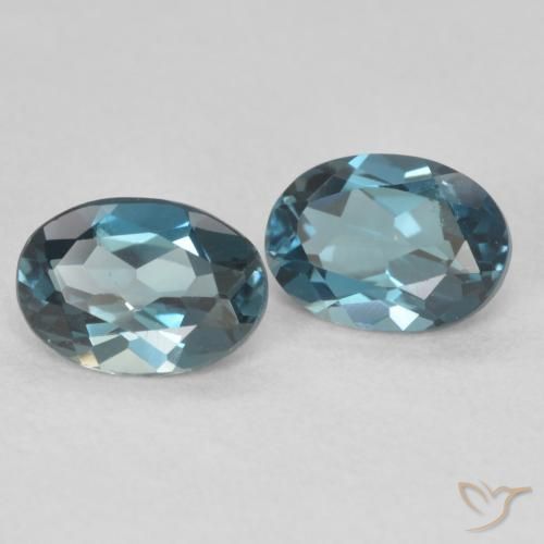 Gemas de Topacio Azul Londres natural de 1.85 ct, Ovalada, VS