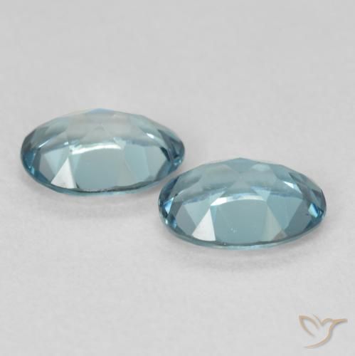 Gemas de Topacio Azul Londres natural de 1.90 ct, Ovalada, VS