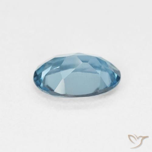 Topacio Azul Londres natural de 0.89 ct, Ovalada, VVS