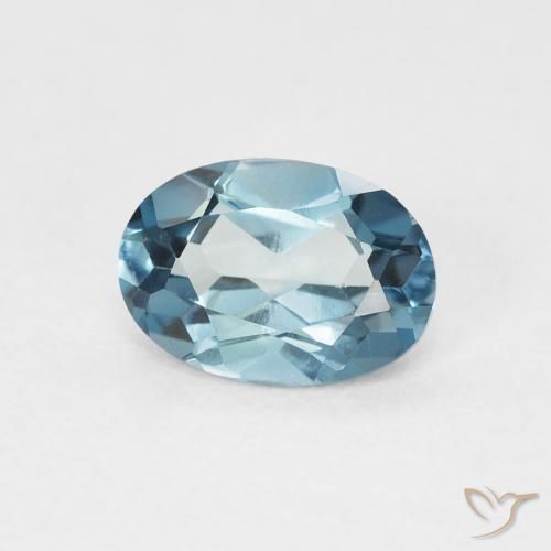 Topacio Azul Londres natural de 0.97 ct, Ovalada, VVS
