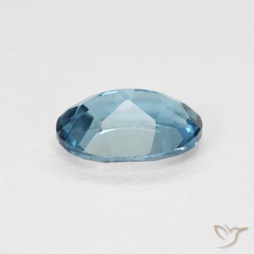 Topacio Azul Londres natural de 0.97 ct, Ovalada, VVS