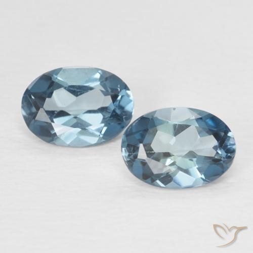 1.95ctw Natural Azul Londres Topacio, Ovalada, VVS-VS