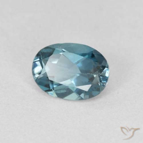 Topacio Azul Londres natural de 0.91 ct, Ovalada, VVS