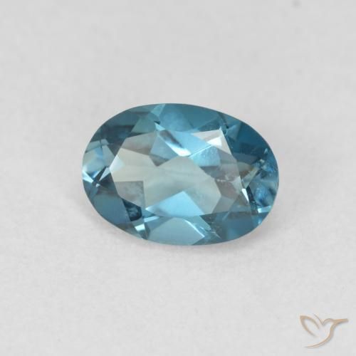Topacio Azul Londres natural de 0.99 ct, Ovalada, VVS
