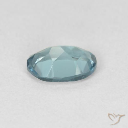 Topacio Azul Londres natural de 0.91 ct, Ovalada, VVS