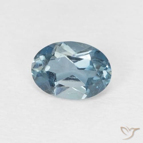 Topacio Azul Londres natural de 0.97 ct, Ovalada, VS