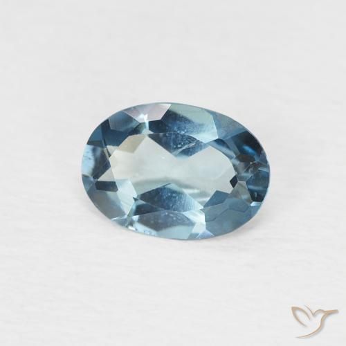 Topacio Azul Londres natural de 0.74 ct, Ovalada, VS