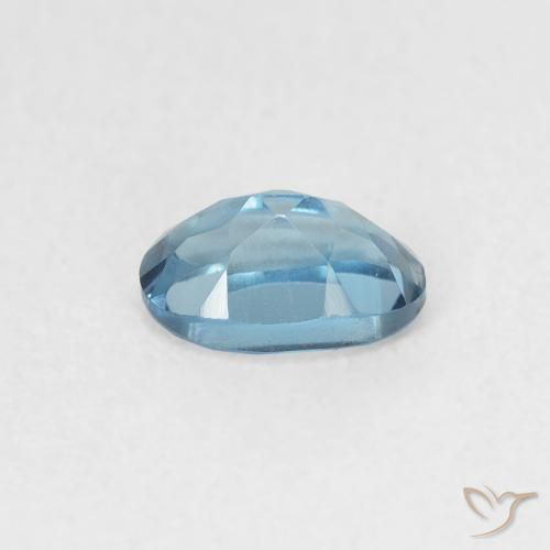 Topacio Azul Londres natural de 0.64 ct, Ovalada, VVS