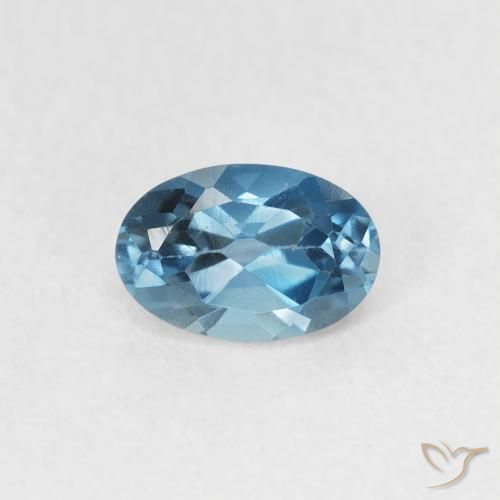 0.65ct Natural Azul Londres Topacio, Ovalada, VVS