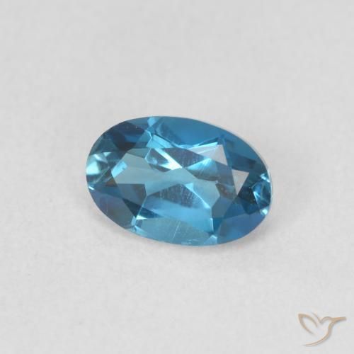Topacio Azul Londres natural de 0.63 ct, Ovalada, VVS