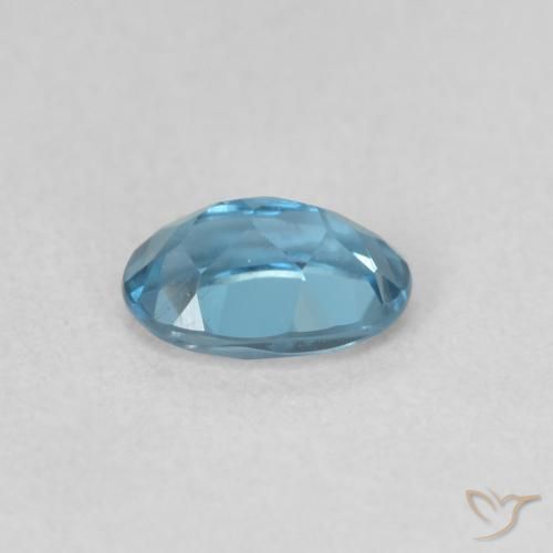 Topacio Azul Londres natural de 0.53 ct, Ovalada, VVS