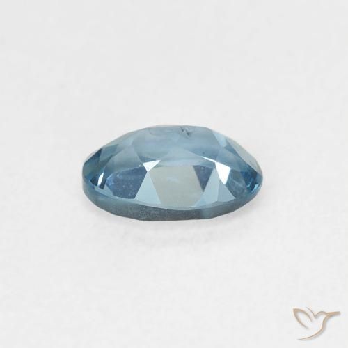 Topacio Azul Londres natural de 0.56 ct, Ovalada, VVS