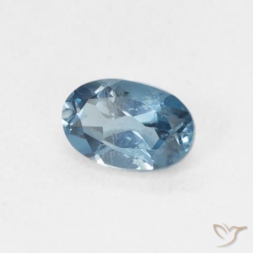 Topacio Azul Londres natural de 0.62 ct, Ovalada, VVS