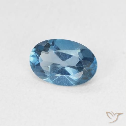 Topacio Azul Londres natural de 0.57 ct, Ovalada, VVS