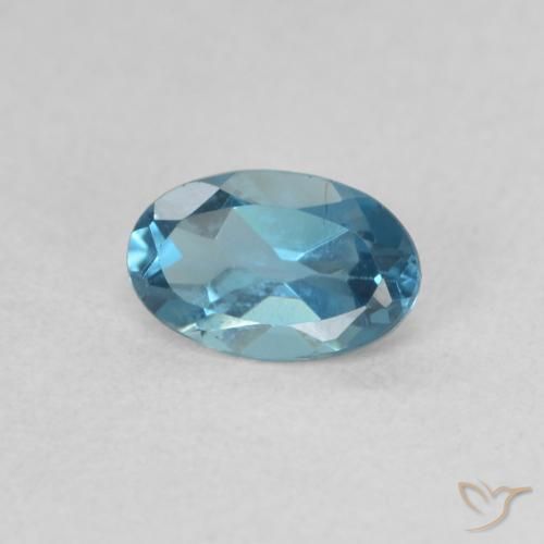 Topacio Azul Londres natural de 0.53 ct, Ovalada, VVS