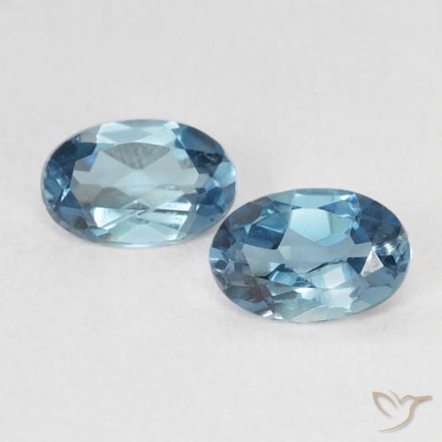 0.95ctw Natural Azul Londres Topacio, Ovalada, VVS-VS