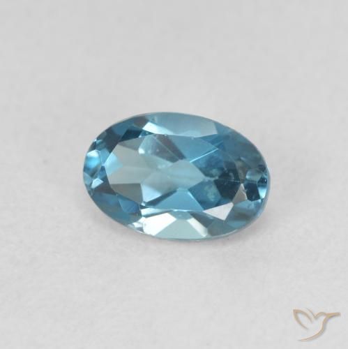 Topacio Azul Londres natural de 0.65 ct, Ovalada, VVS-VS
