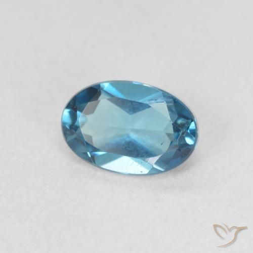 Topacio Azul Londres natural de 0.64 ct, Ovalada, VVS-VS