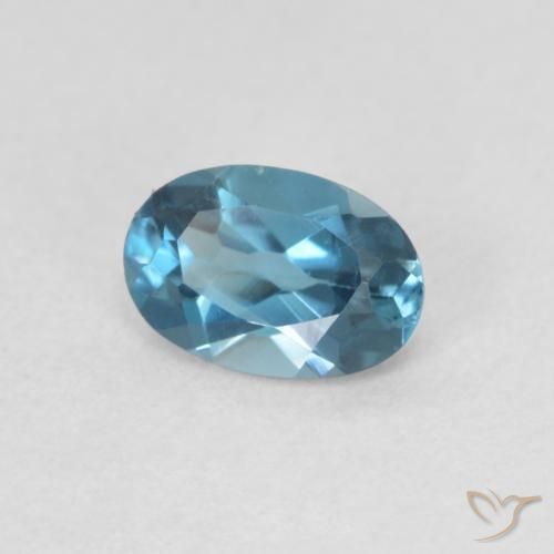 Topacio Azul Londres natural de 0.61 ct, Ovalada, VVS-VS