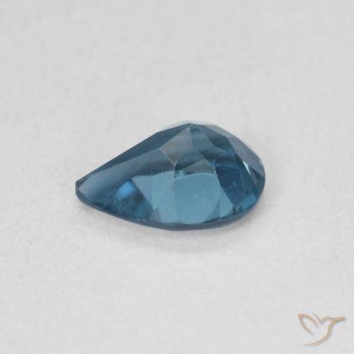 Topacio Azul Londres natural de 0.80 ct, En forma de pera, VS