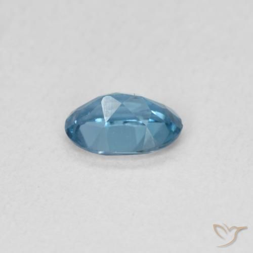 Topacio Azul Londres natural de 0.56 ct, Ovalada, VS