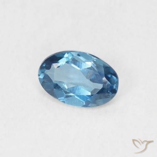 Topacio Azul Londres natural de 0.56 ct, Ovalada, VVS-VS