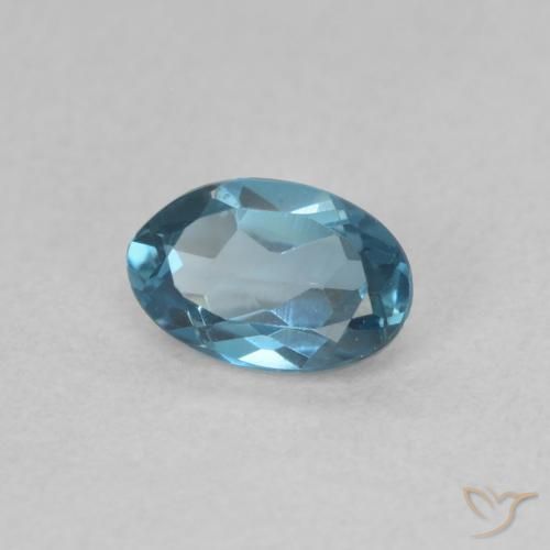Topacio Azul Londres natural de 0.53 ct, Ovalada, VVS
