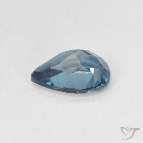 Topacio Azul Londres natural de 0.85 ct, En forma de pera, VS