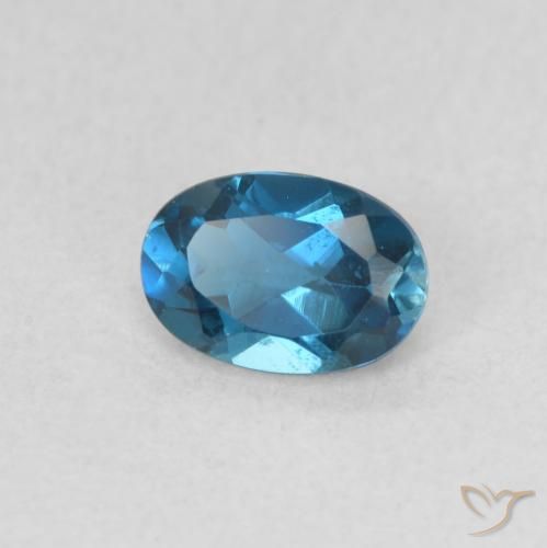 Topacio Azul Londres natural de 0.63 ct, Ovalada, VVS-VS