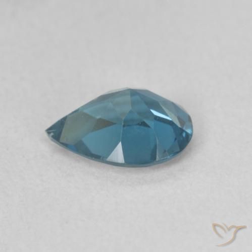 Topacio Azul Londres natural de 0.67 ct, En forma de pera, VVS-VS