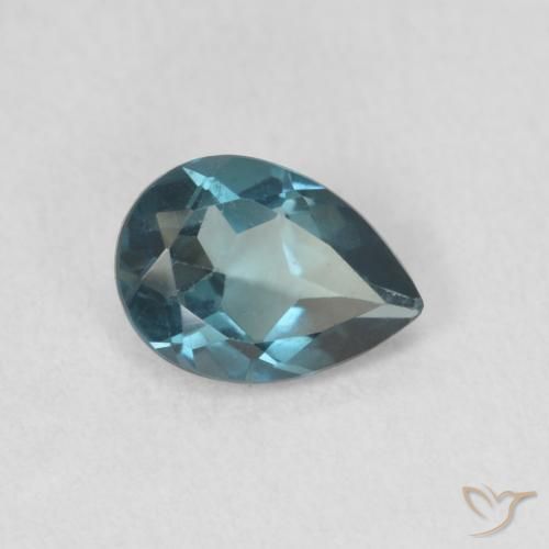 Topacio Azul Londres natural de 0.80 ct, En forma de pera, VS