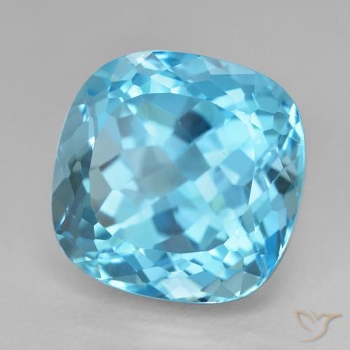 Topacio Azul Suizo natural de 20.98 ct, Forma Cojín, VVS
