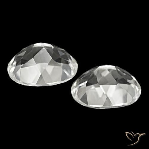 Gemas de Topacio Blanco cálido natural de 11.87 ct, Corte Óvalo, VVS-VS