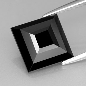 Turmalina negro natural de 3,06 ct, cuadrado, opaco