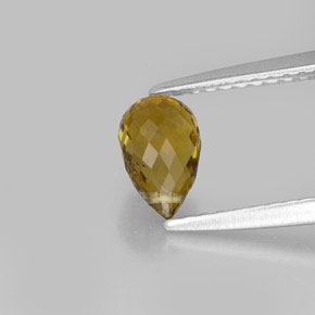 Turmalina amarillo natural de 0,83 ct, briolette, VS