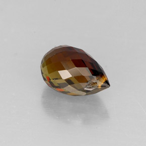 Turmalina multicolor natural de 0,81 ct, briolette, VS