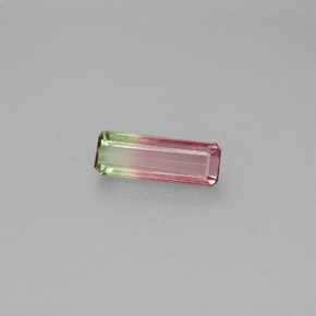 Turmalina multicolor natural de 0,96 ct, corte esmeralda, VS