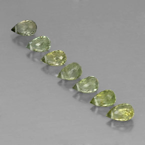 Gemas de Turmalina Pale Lime Green  natural de 2.89 ct, Corte Briolette, VS