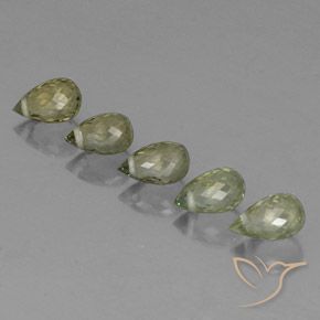 Gemas de Turmalina Verde bosque claro natural de 2.18 ct, Corte Briolette, VS