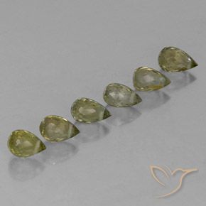 Gemas de Turmalina Verde bosque cálido natural de 1.92 ct, Corte Briolette, VS