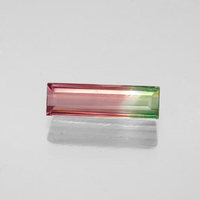 Turmalina multicolor natural de 1,05 ct, baguette, VS