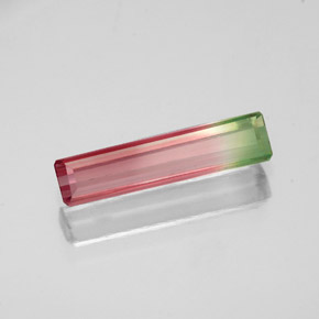 Turmalina multicolor natural de 0,81 ct, corte esmeralda, VS
