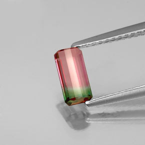 Turmalina multicolor natural de 0,65 ct, corte esmeralda, VS