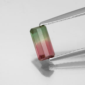 Turmalina multicolor natural de 0,72 ct, corte esmeralda, SI