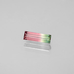 Turmalina multicolor natural de 0,32 ct, baguette, VS-SI