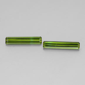 Gemas de turmalina verde natural de  ct, corte esmeralda, VS-SI