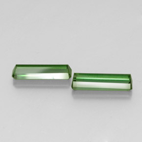 Gemas de turmalina verde natural de  ct, corte esmeralda, VS-SI