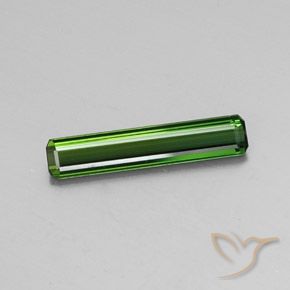 Turmalina Verde oscuro medio natural de 2.07 ct, corte esmeralda, VS