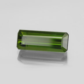 Turmalina Verde terroso natural de 2.22 ct, corte esmeralda, VS-SI